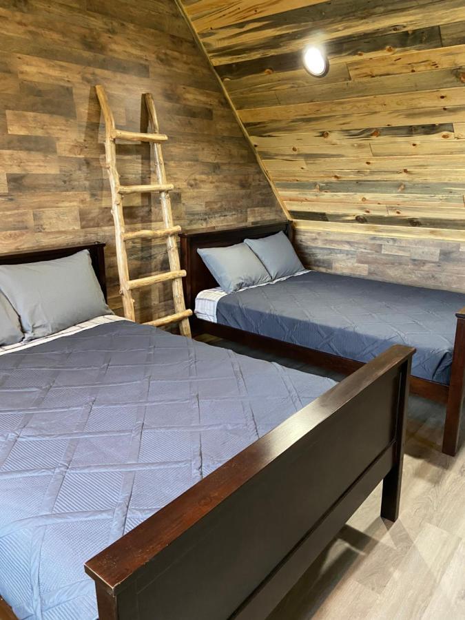 Bed and Breakfast Ridgewalk Treehouse Анджел Файер Экстерьер фото